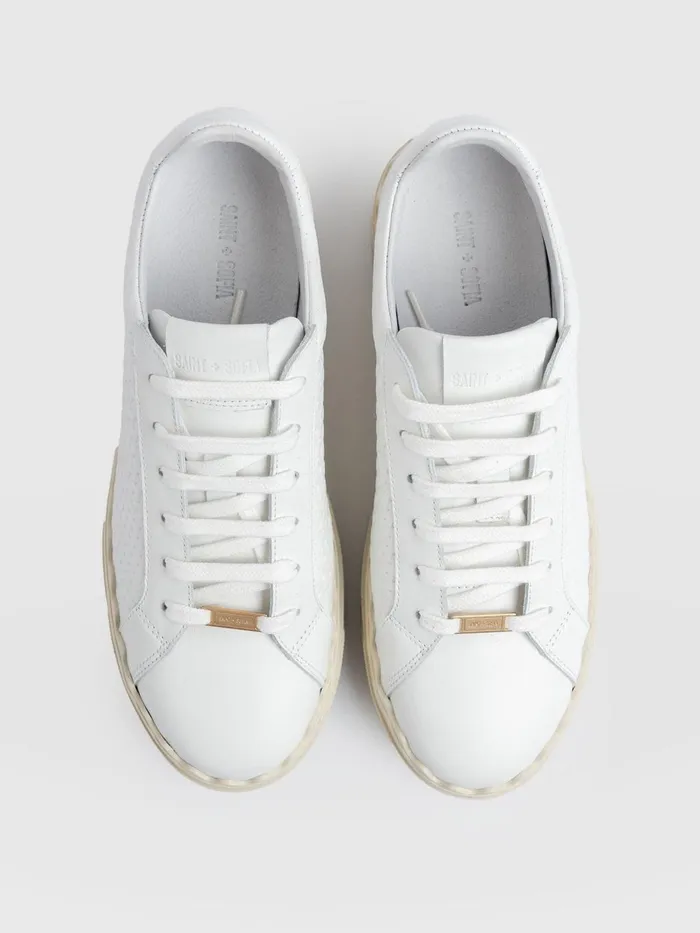 Saint And Sofia All Sneakers Women Brook Scallop Sneaker 8211 White White