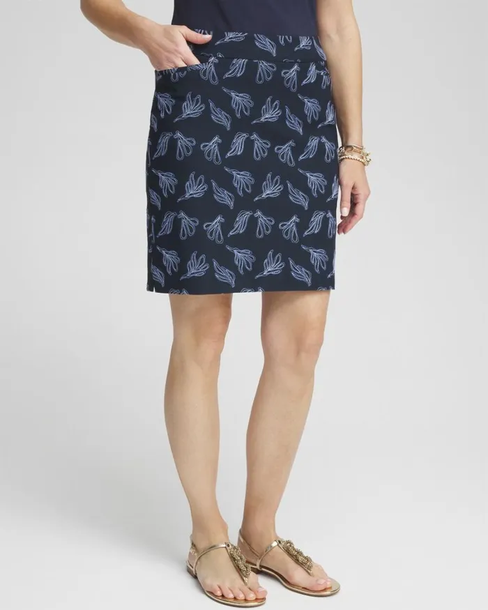 Chico039s Pants Brigitte PullOn Embroidered Leaves Skort Navy 8211 Clothing