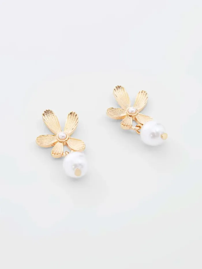 French Connection Jewellery Flower Faux Pearl Drop Earrings Gold 8211 Woman