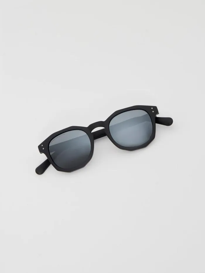 French Connection Sunglasses Faceted Preppy Sunglasses Charcoal 8211 Man