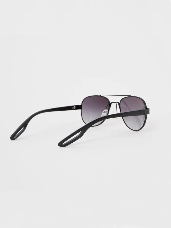 French Connection Sunglasses Metal DFrame Sunglasses Black 8211 Man