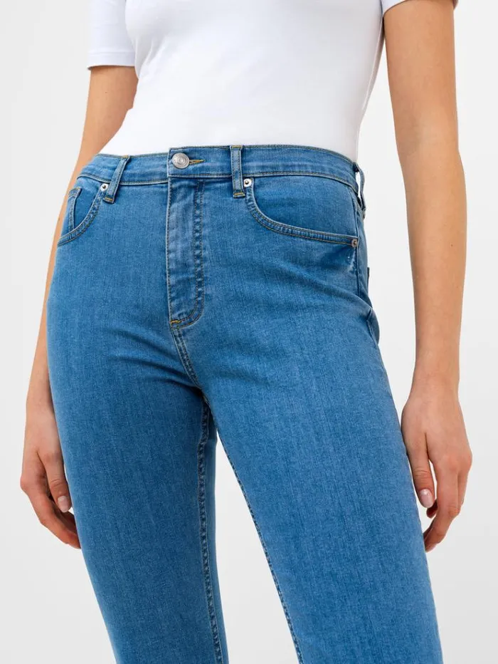 French Connection Trousers Soft Stretch Denim High Rise Skinny Jeans 30 Inch Light Wash 8211 Woman