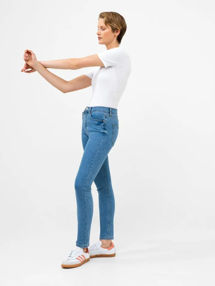 French Connection Trousers Soft Stretch Denim High Rise Skinny Jeans 30 Inch Light Wash 8211 Woman