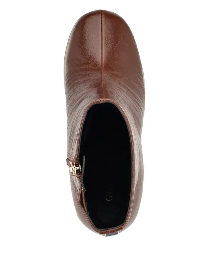 GUESS Boots and Booties Women Danca Platform Booties Medium Brown GUESS Boots and Booties Women Danca Platform Booties Medium Brown