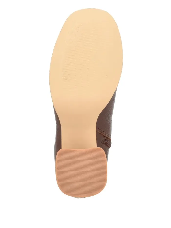 GUESS Boots and Booties Women Danca Platform Booties Medium Brown GUESS Boots and Booties Women Danca Platform Booties Medium Brown