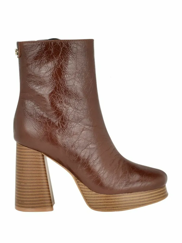 GUESS Boots and Booties Women Danca Platform Booties Medium Brown GUESS Boots and Booties Women Danca Platform Booties Medium Brown