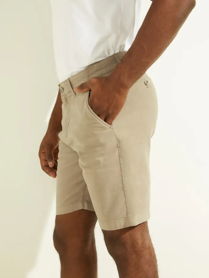 GUESS Pants and Shorts Men Otis Herringbone Chino Shorts Mossy Green Multi GUESS Pants and Shorts Men Otis Herringbone Chino Shorts Mossy Green Multi