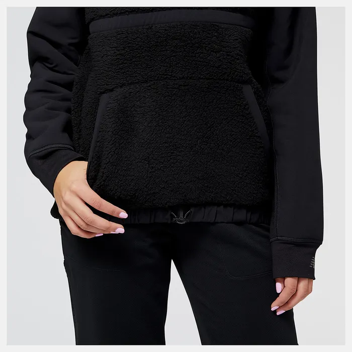 Jackets and Vests New Balance Women Q Speed Sherpa Pullover BLACK