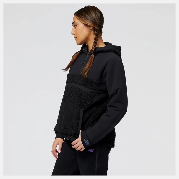 Jackets and Vests New Balance Women Q Speed Sherpa Pullover BLACK