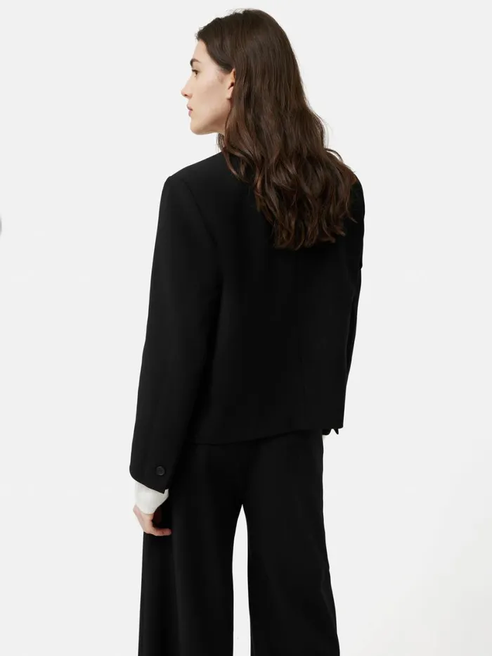 Jigsaw Italian Modern Crepe Short Jacket Black Women Suits and Tailoring