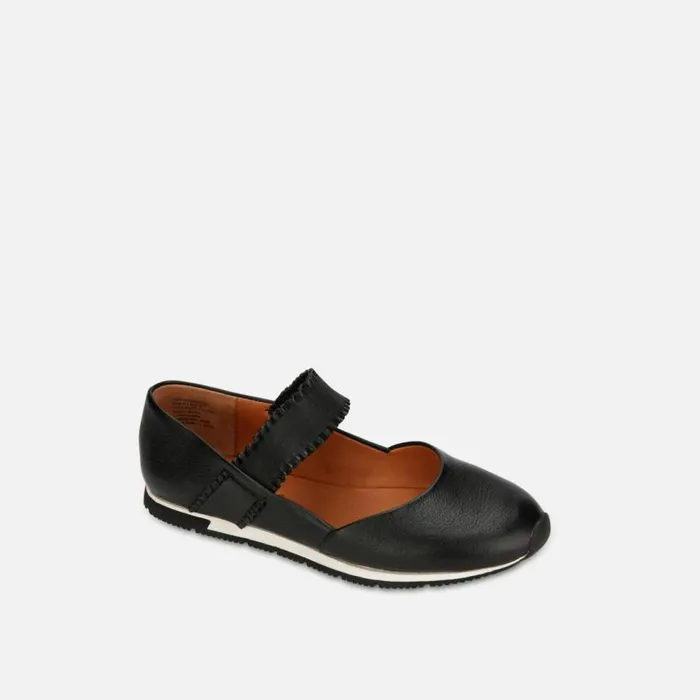 Kenneth Cole Luca Ruffle Strap Flat Black Women Flats