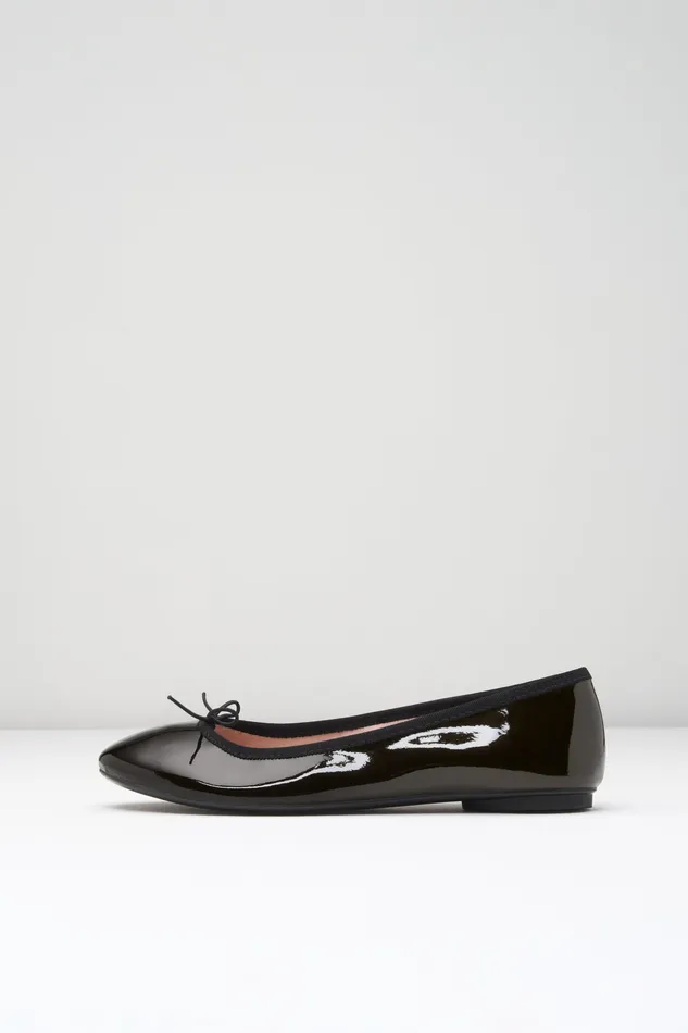Ladies Ascella Ballet Flats Black Patent Ballet Flats Bloch Adult
