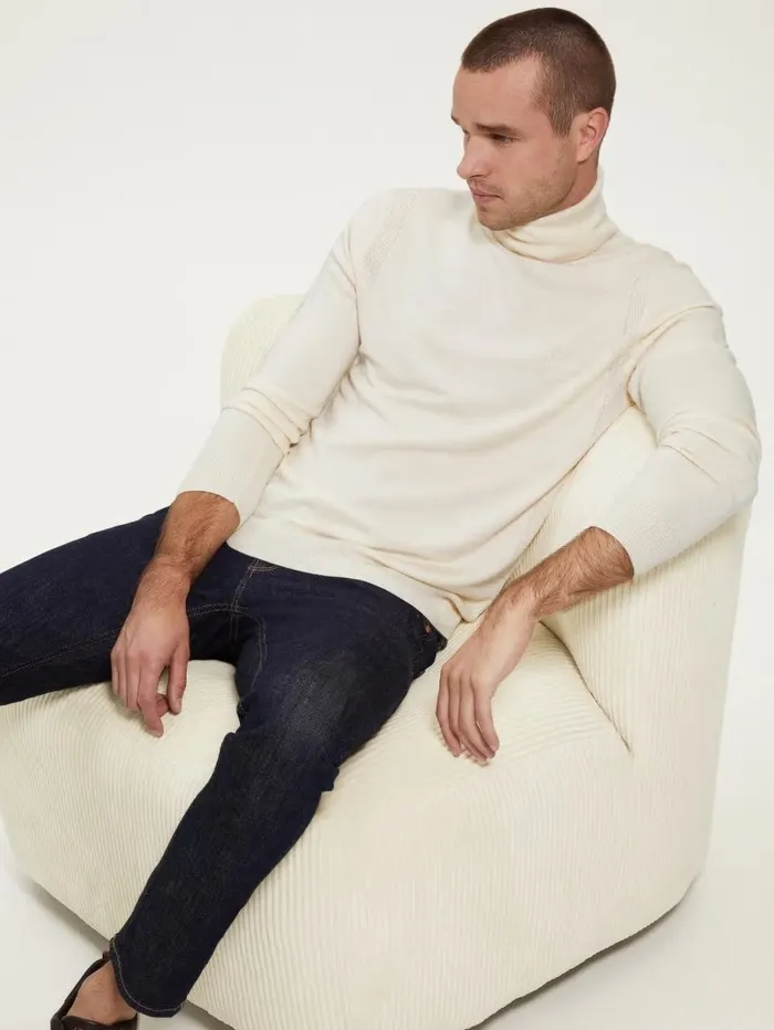 Men Eco Percival Turtleneck Sweater Warm White Hoodies and Sweaters GUESS Men Eco Percival Turtleneck Sweater Warm White Hoodies and Sweaters GUESS