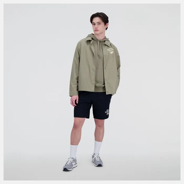Men Jackets and Vests New Balance Essentials Reimagined Woven Jacket COVERT GREEN Men Jackets and Vests New Balance Essentials Reimagined Woven Jacket COVERT GREEN