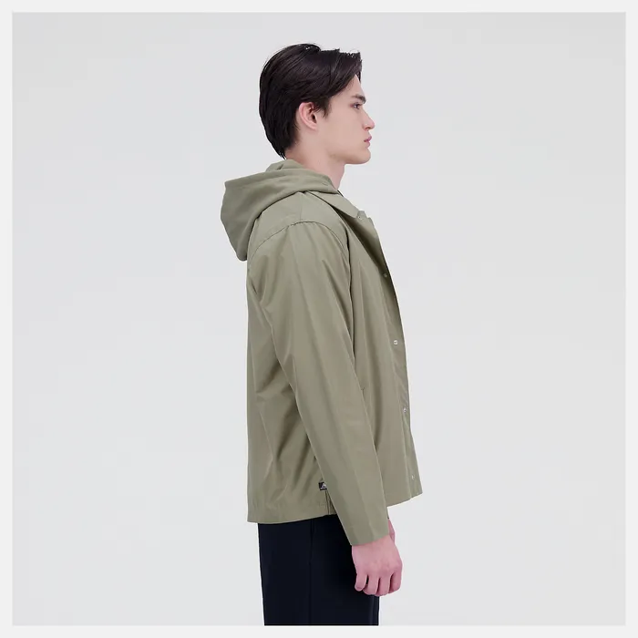 Men Jackets and Vests New Balance Essentials Reimagined Woven Jacket COVERT GREEN Men Jackets and Vests New Balance Essentials Reimagined Woven Jacket COVERT GREEN