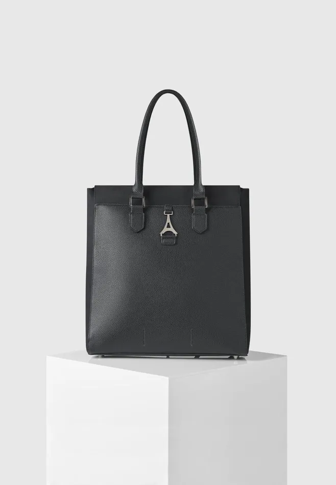 Men Manire De Voir Tote Backpack Black