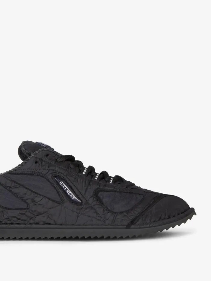 Men Sneakers Givenchy Flat Sneakers In Synthetic Fiber Black Men Sneakers Givenchy Flat Sneakers In Synthetic Fiber Black