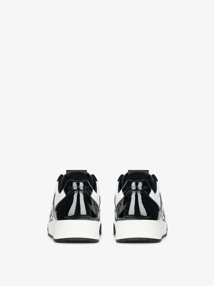 Men Sneakers Givenchy G4 Sneakers In Patent Leather Blackwhite