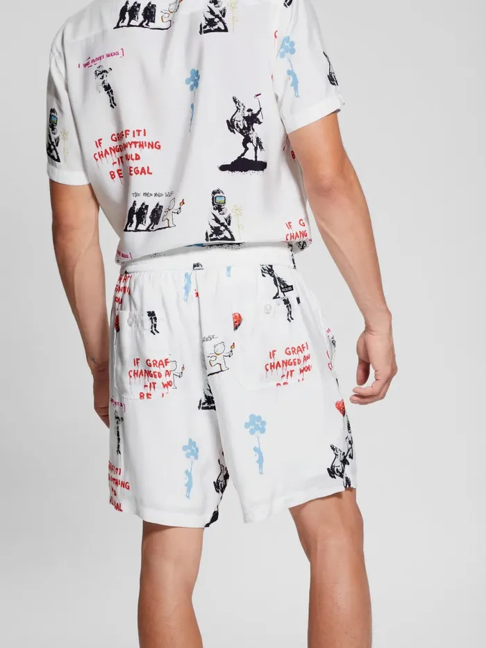 Pants and Shorts GUESS Men Graffiti Sandwashed Woven Shorts Street Graffiti Pants and Shorts GUESS Men Graffiti Sandwashed Woven Shorts Street Graffiti