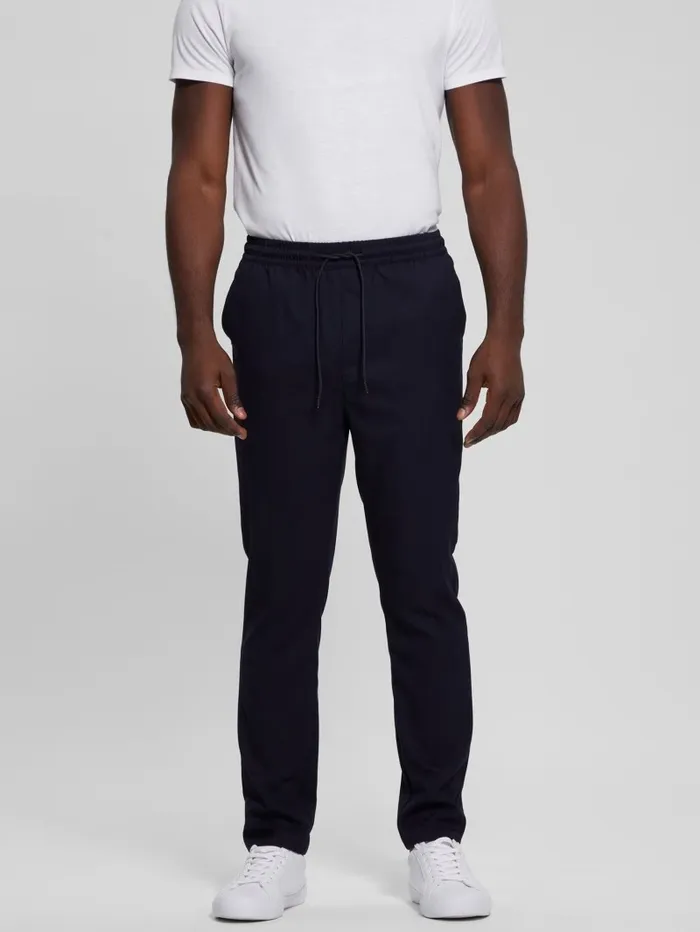 Pants and Shorts GUESS Men Harper Woven Tapered Pant Smart Blue Multi Pants and Shorts GUESS Men Harper Woven Tapered Pant Smart Blue Multi