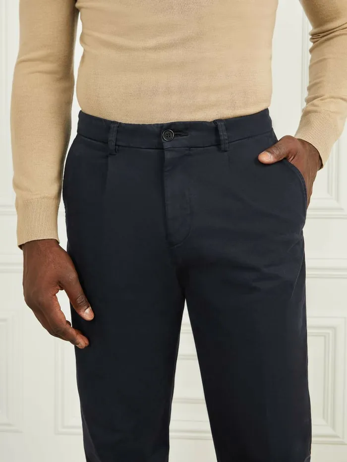 Pants and Shorts Men Ethan Twill RollUp Chino Pant Bleu lgant GUESS