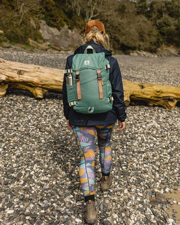 Passenger Backpacks and Bags Boondocker Recycled 26L Backpack Deep Sea Deep Sea 8211 WomenMen