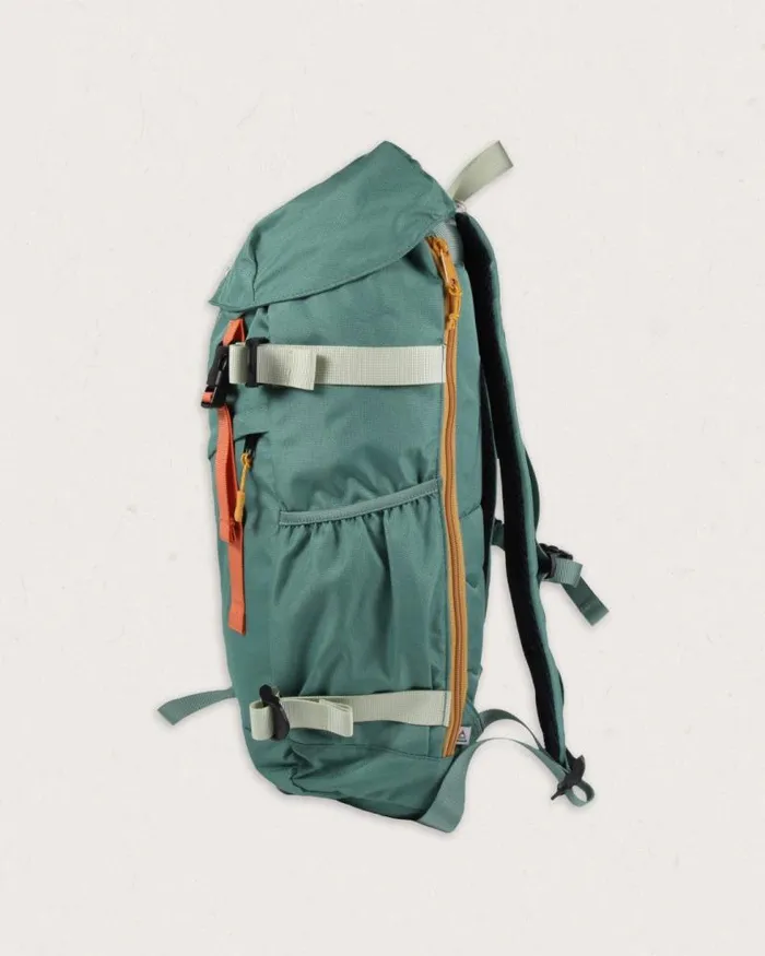 Passenger Backpacks and Bags Boondocker Recycled 26L Backpack Deep Sea Deep Sea 8211 WomenMen
