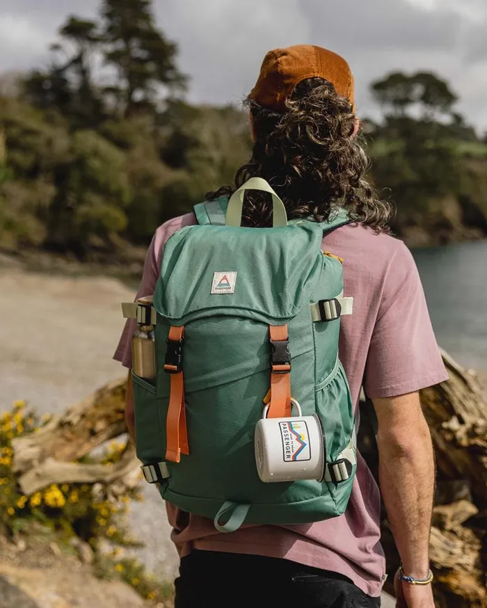 Passenger Backpacks and Bags Boondocker Recycled 26L Backpack Deep Sea Deep Sea 8211 WomenMen
