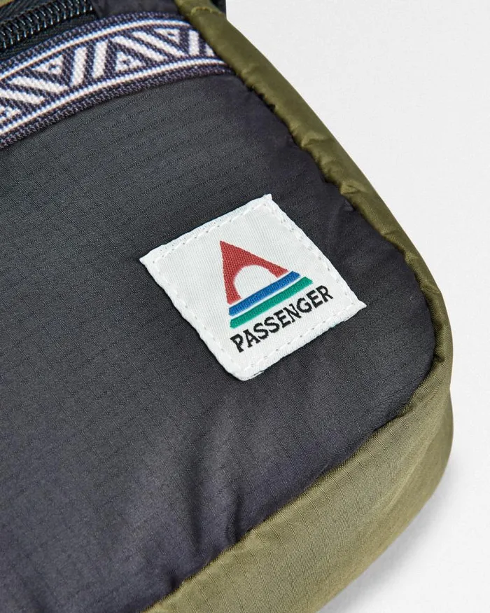 Passenger Backpacks and Bags Mainland Recycled Hip Pack True Black Khaki True Black Khaki 8211 WomenMen