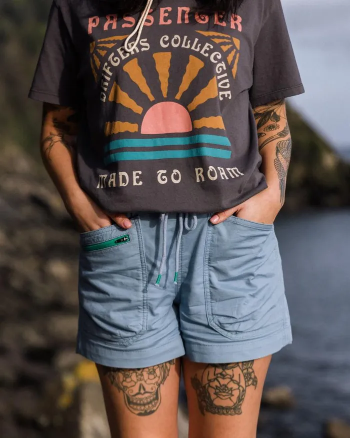 Passenger Bottoms Basswood Organic Cotton Short Faded Denim Faded Denim 8211 Women