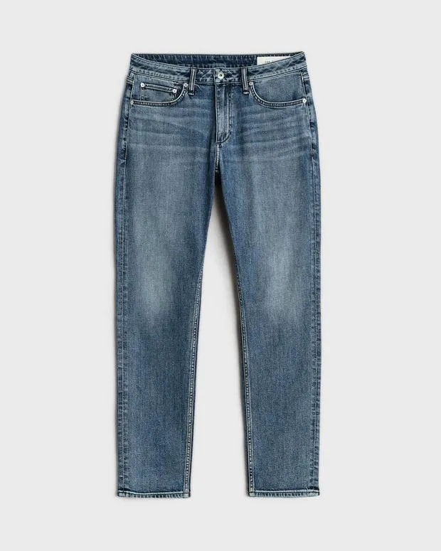 rag and bone Fit 3 Athletic Fit Jean Gordon Men Fit 3 8211 AthleticJeans