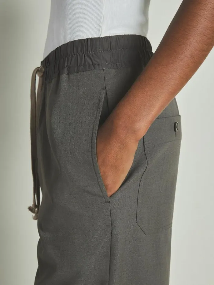 REISS Pants WomenMen Reiss Les 100 Ciels Twill Trousers With Lyocell And Wool Charcoal