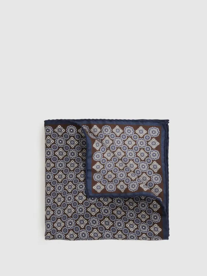 REISS Ties and Pocket Squares Men Silk Medallion Print Pocket Square Navychocolate REISS Ties and Pocket Squares Men Silk Medallion Print Pocket Square Navychocolate