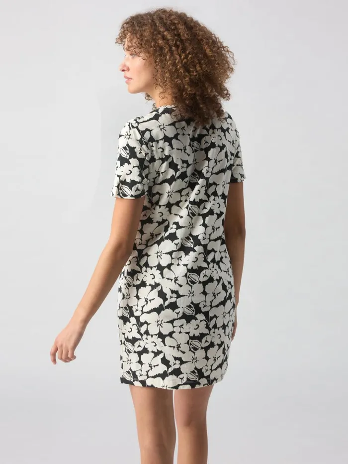 Sanctuary Clothing Dresses and Jumpsuits Women The Only One TShirt Dress Echo Blooms Sanctuary Clothing Dresses and Jumpsuits Women The Only One TShirt Dress Echo Blooms