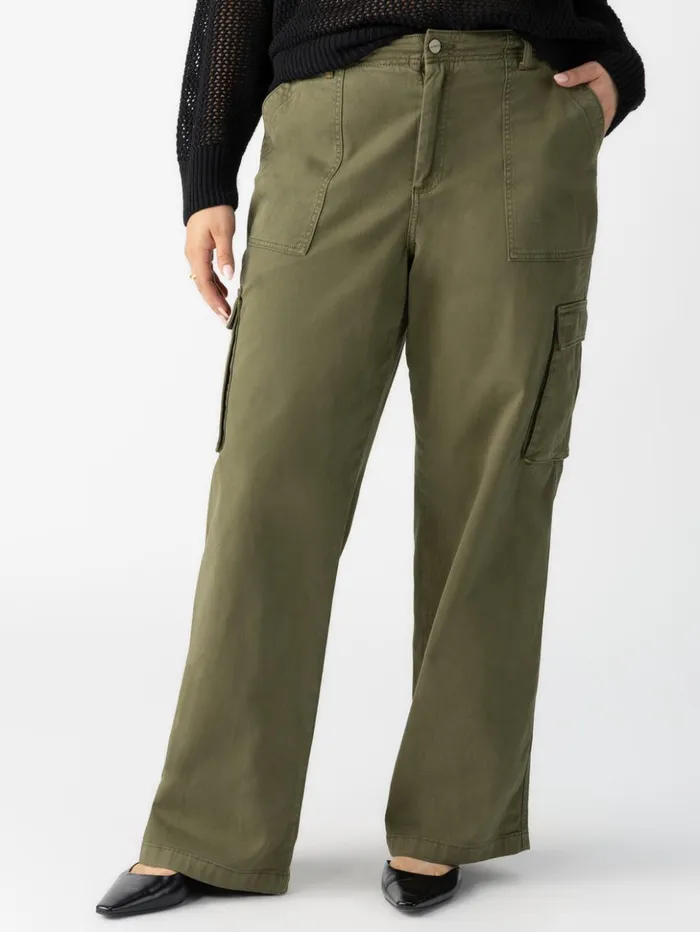 Sanctuary Clothing Pants Women Reissue Cargo Standard Rise Pant Mossy Green Inclusive Collection