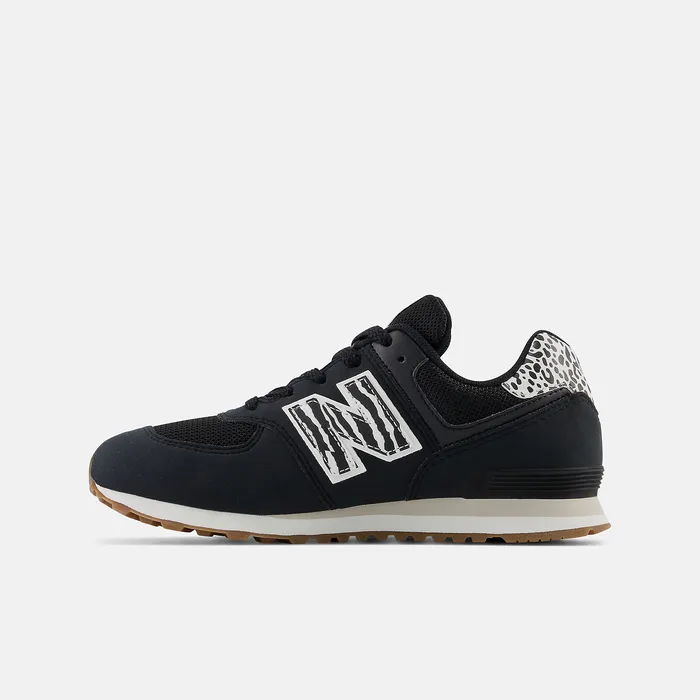 Size 35 8211 7 New Balance Kids 574 Black with White