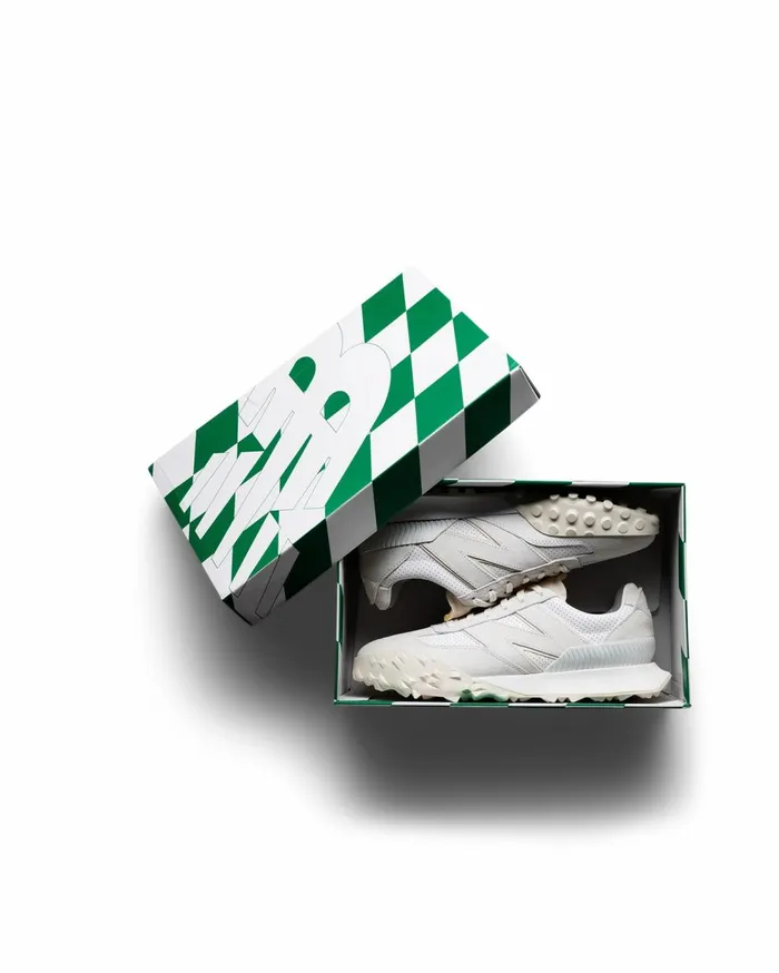 Sneakers MenWomen Casablanca Paris XC72 Triple White Casablanca and New Balance