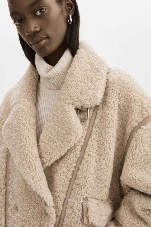 Women BADU Oversized Faux Shearling Jacket Beige LAMARQUE Sherpa