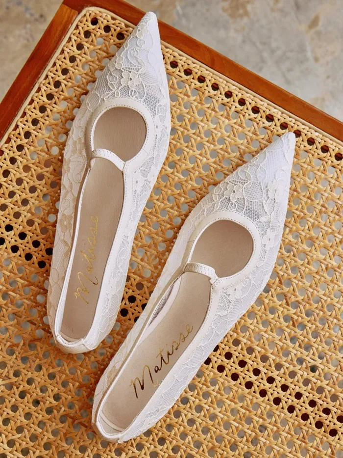 Women Fleur Lace Flat Ivory Lisa Says Gah Flats