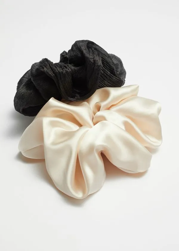 Women Hair Accessories and Other Stories Duo ExtraLarge Satin Finish Scrunchie Set Blackandwhite Women Hair Accessories and Other Stories Duo ExtraLarge Satin Finish Scrunchie Set Blackandwhite