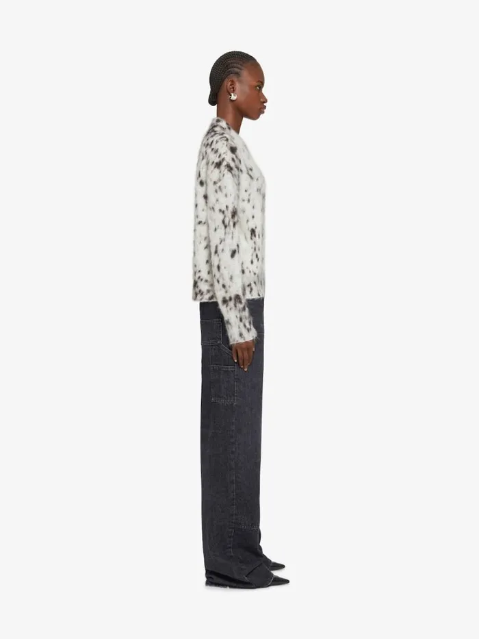 Women Knitwear Givenchy Cropped Sweater In Mohair With Snow Leopard Print Beigeblack
