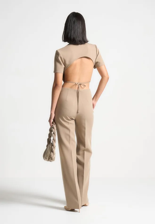 Women Manire De Voir Curved Waist Tailored Trousers Dark Beige