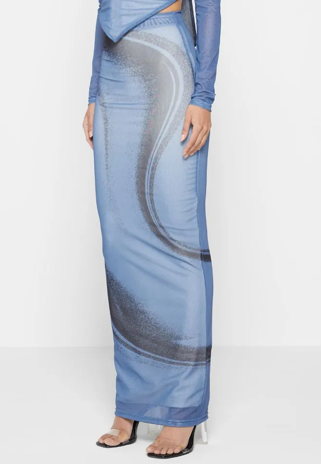Women Manire De Voir Mesh Printed Maxi Skirt Blue