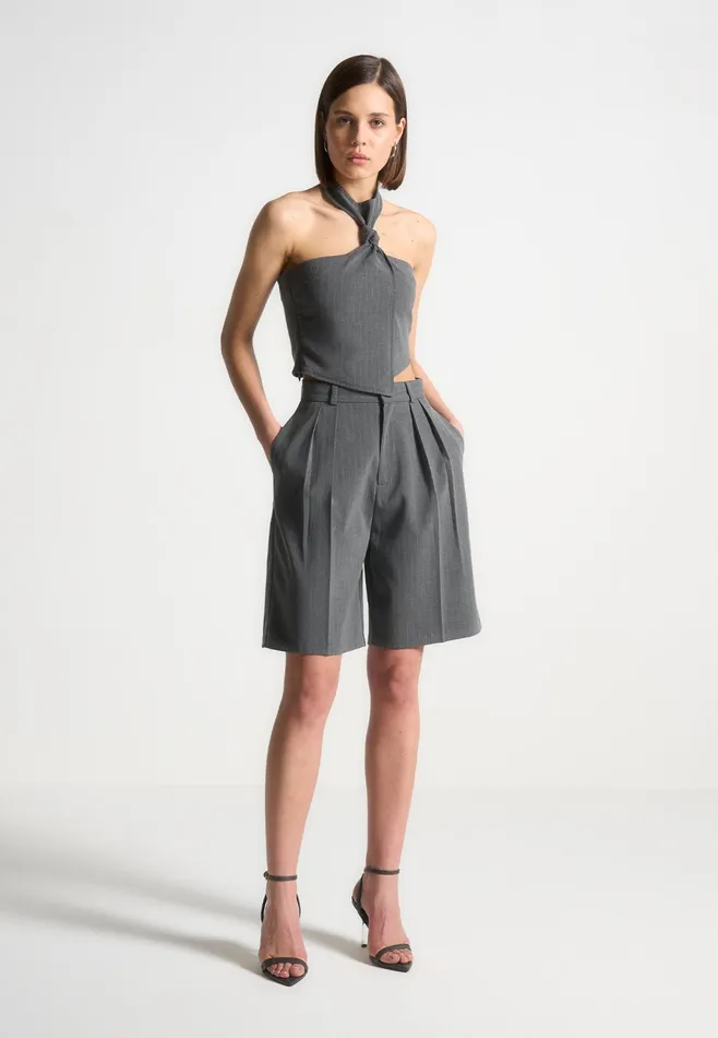Women Manire De Voir Pinstripe Tailored City Shorts Grey