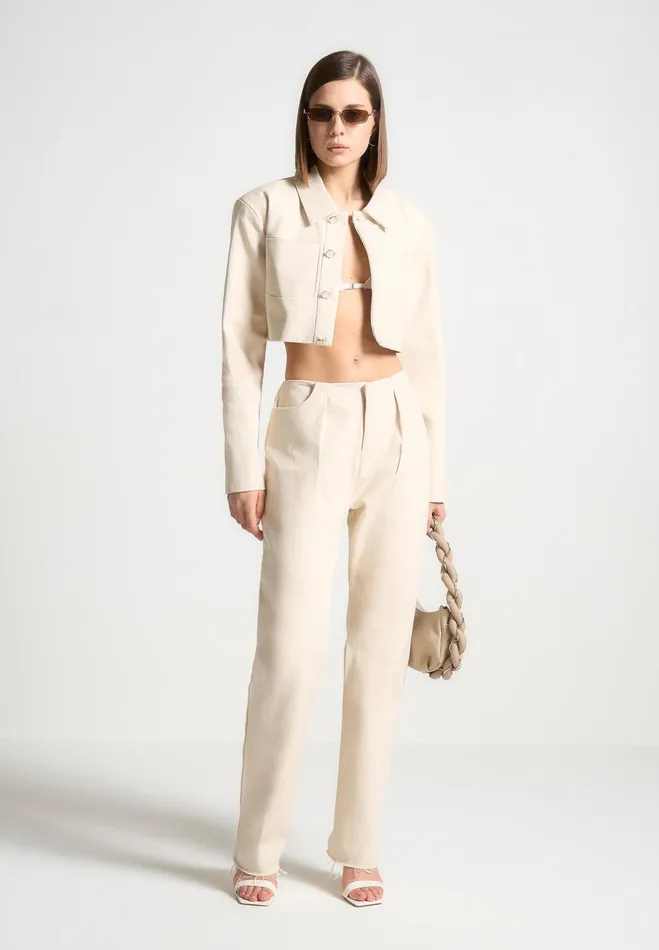 Women Manire De Voir Wide Shoulder Cropped Denim Jacket Cream