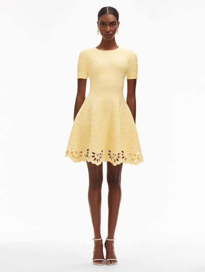 Women Oscar De La Renta Dresses Eyelet Jacquard Dress Banana Women Oscar De La Renta Dresses Eyelet Jacquard Dress Banana