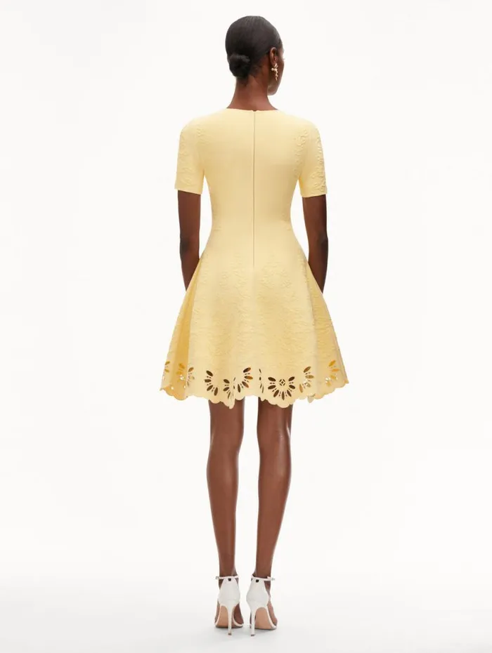 Women Oscar De La Renta Dresses Eyelet Jacquard Dress Banana Women Oscar De La Renta Dresses Eyelet Jacquard Dress Banana