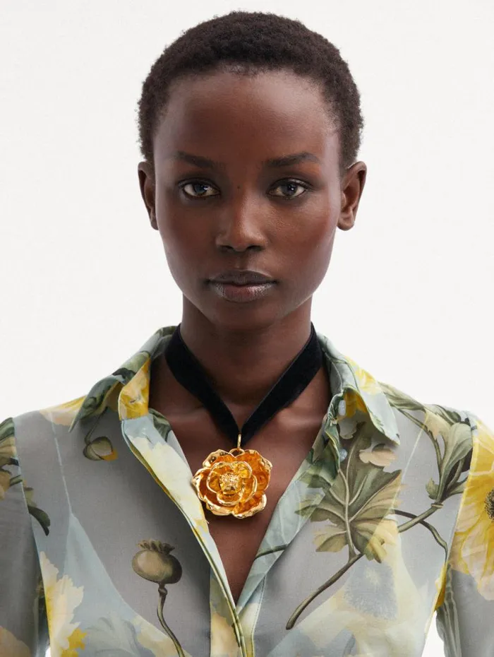 Women Oscar De La Renta Necklaces Gardenia Pendant Velvet Necklace Gold Women Oscar De La Renta Necklaces Gardenia Pendant Velvet Necklace Gold