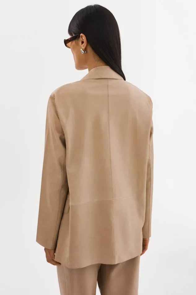 Women QUIRINA Leather Blazer Beige LAMARQUE Leather Jackets Women QUIRINA Leather Blazer Beige LAMARQUE Leather Jackets
