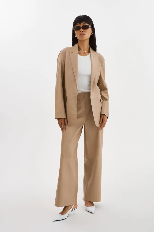 Women QUIRINA Leather Blazer Beige LAMARQUE Leather Jackets Women QUIRINA Leather Blazer Beige LAMARQUE Leather Jackets